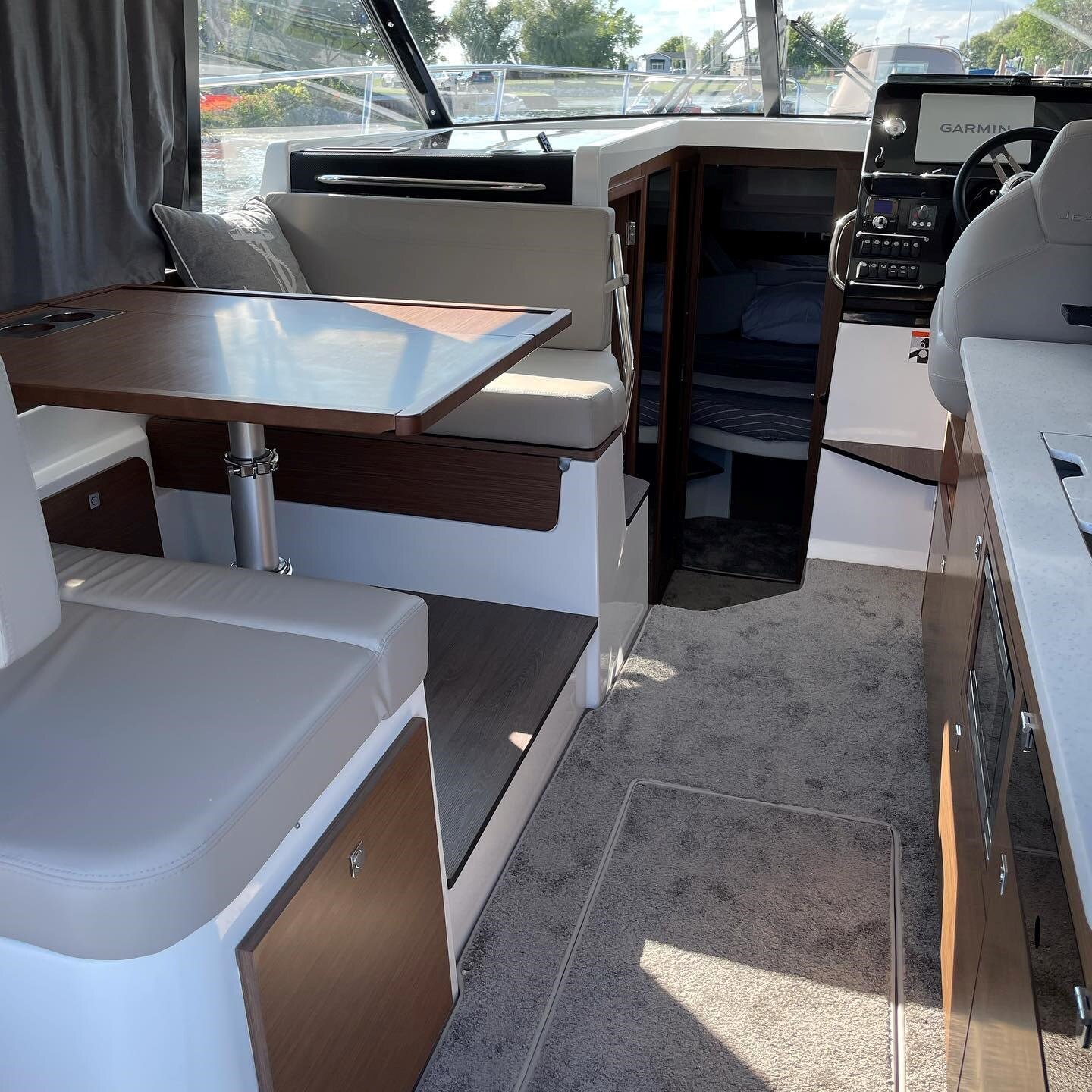 9489 505249 19577934 Jeanneau Nc 1095