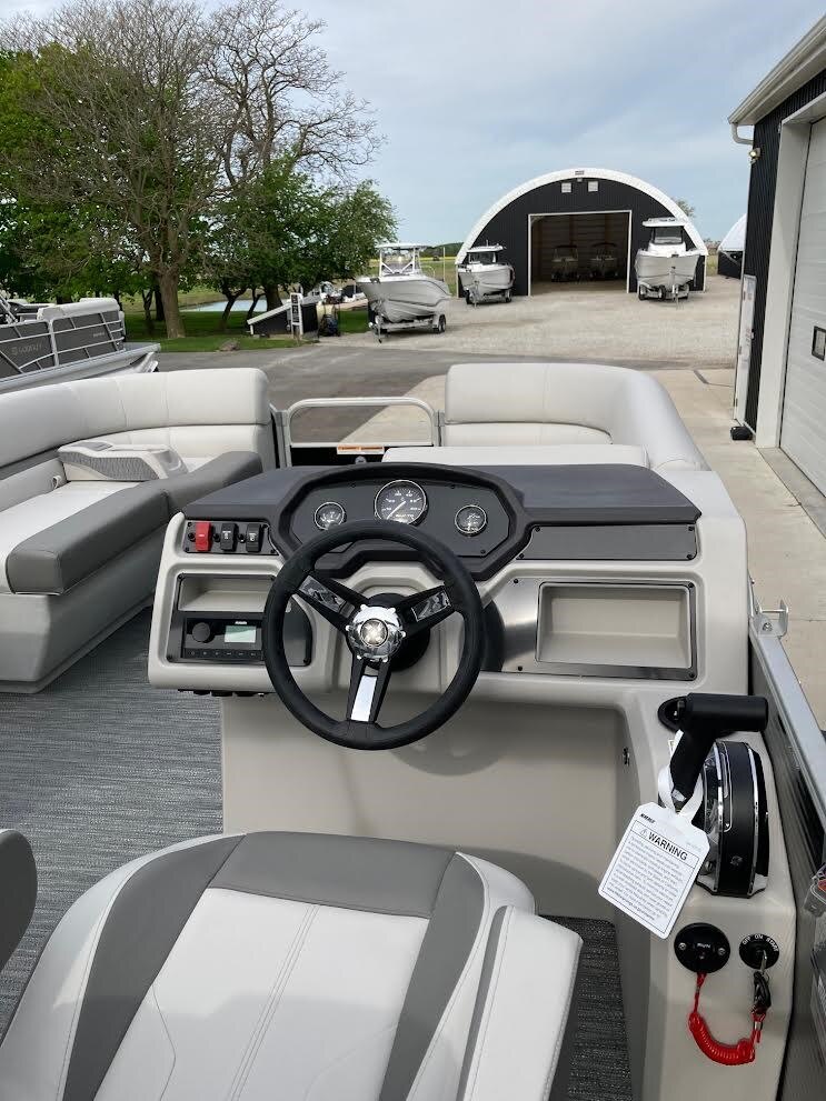 9489 550068 20800061 Godfrey Pontoons Sw 2086 Cx