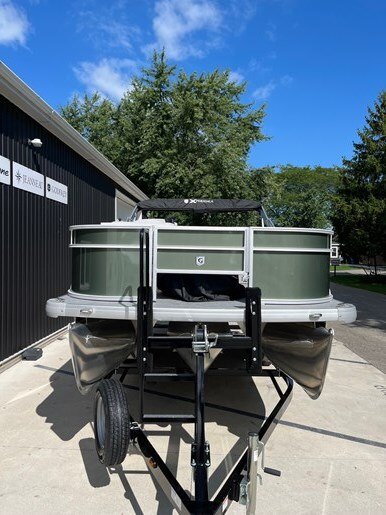 9489 590107 22821071 Godfrey Pontoons Sweet Water 2086 Fx