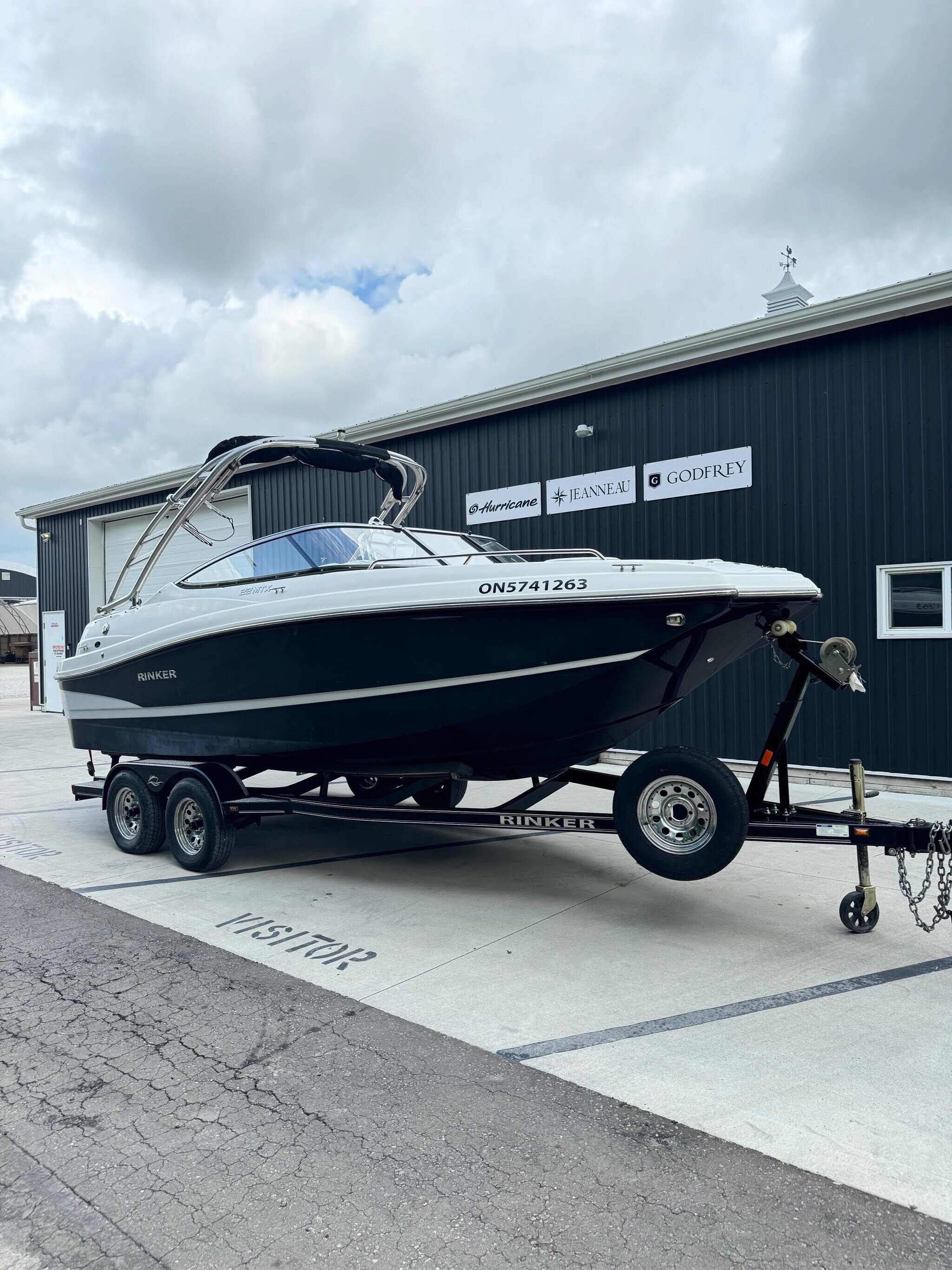 9489 663225 23328488 Rinker 22 Mtx Cc