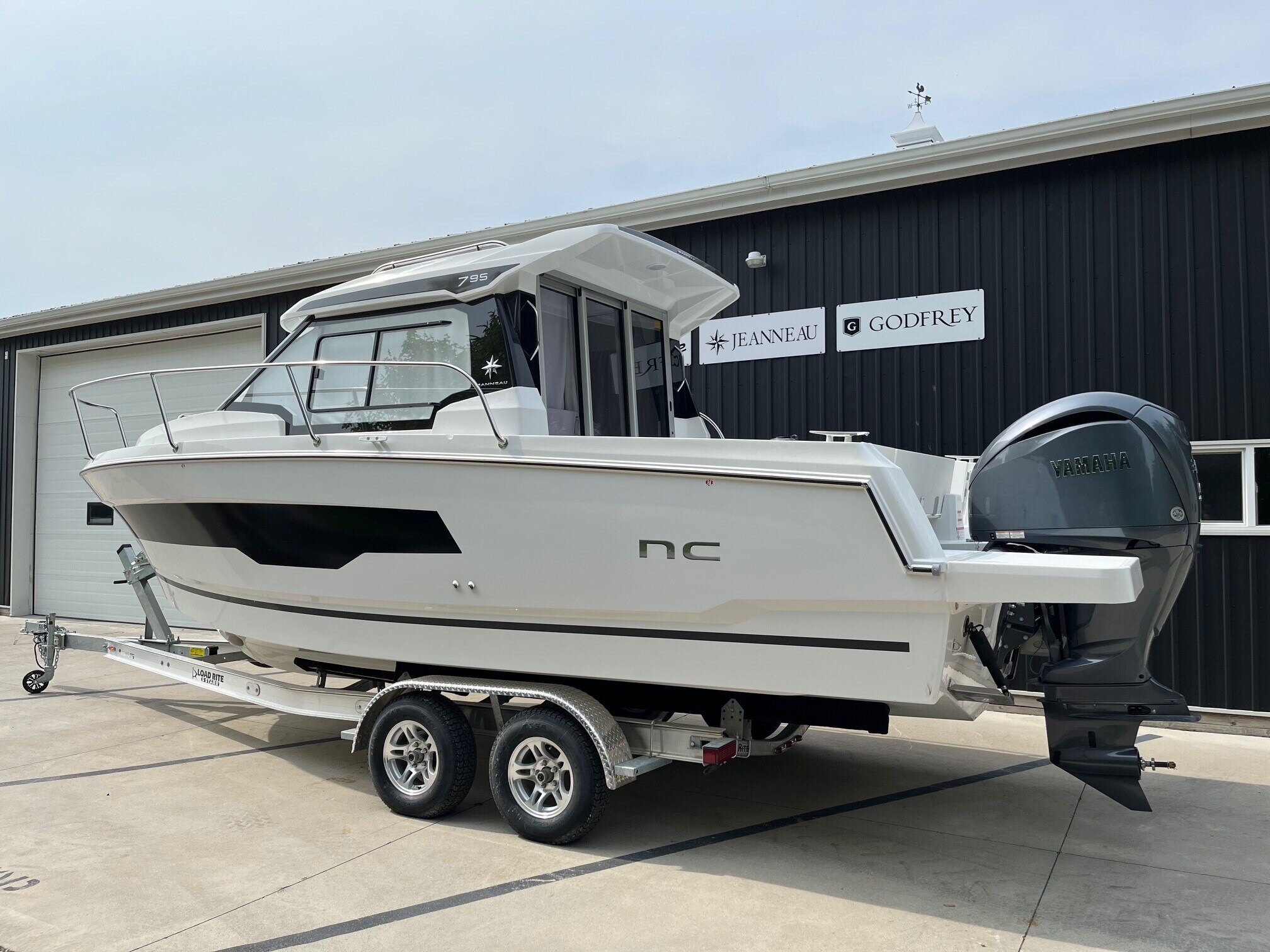 9489 663233 23328642 Jeanneau Nc 795 S2