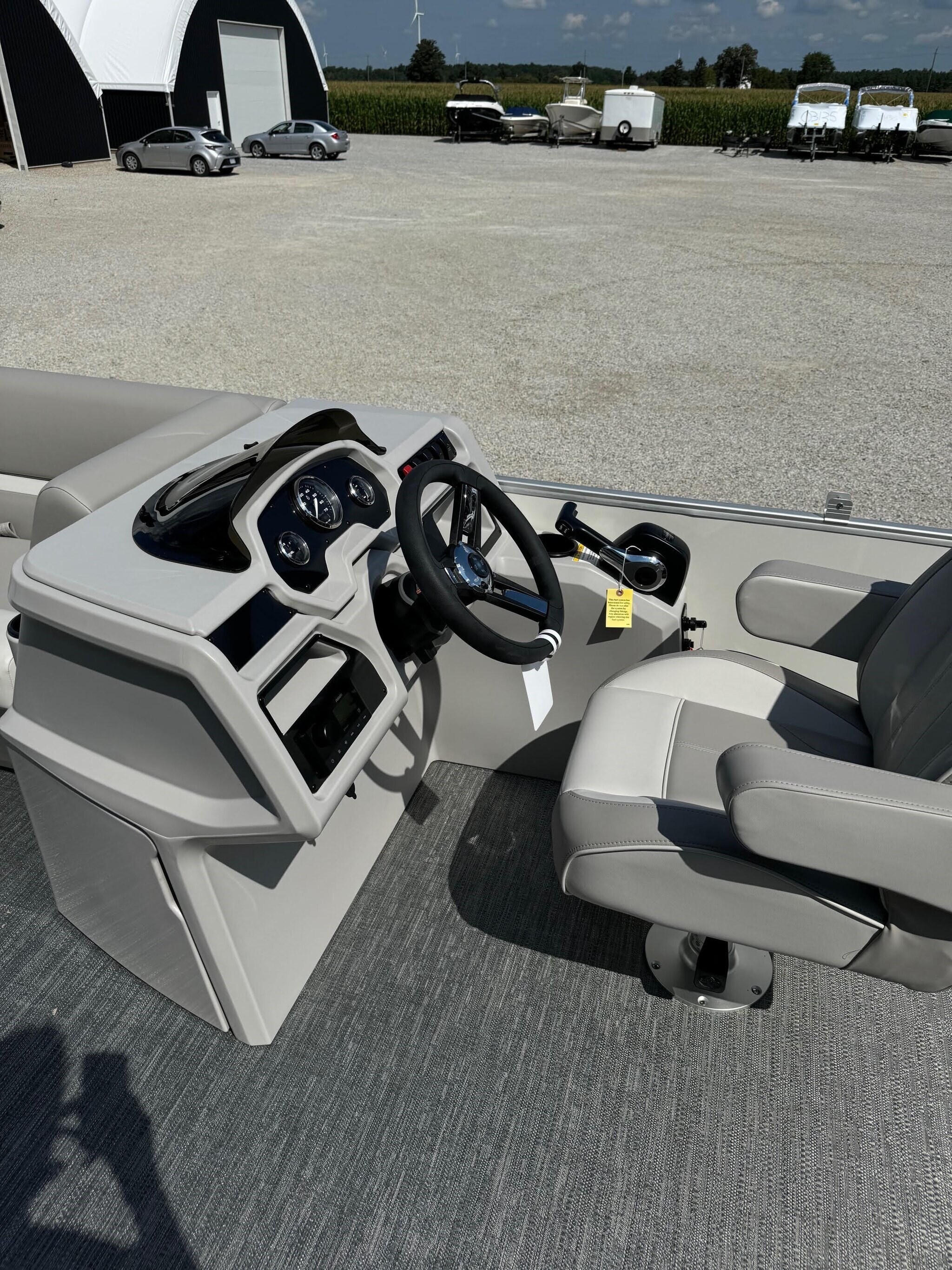 9489 663236 23328694 Godfrey Pontoons 2286sbx