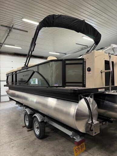 9489 663238 23328735 Godfrey Pontoons Sweetwater 2286fs