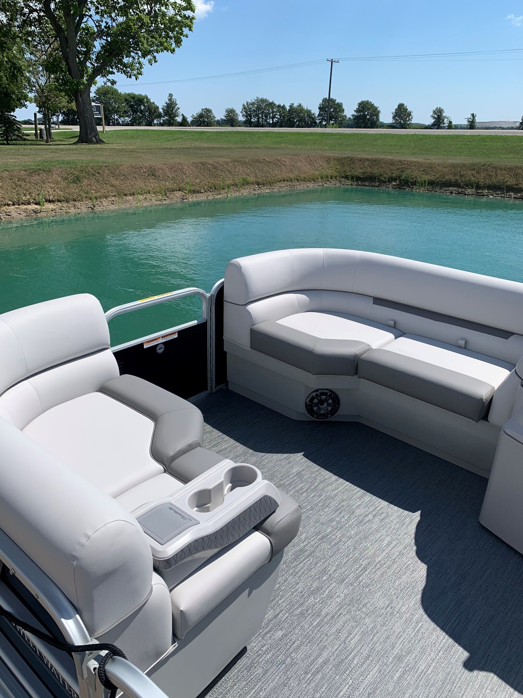 9489 663243 23328836 Godfrey Pontoons Sw 1680 Cx