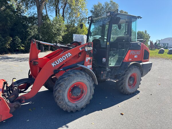 2018 KUBOTA R530C
