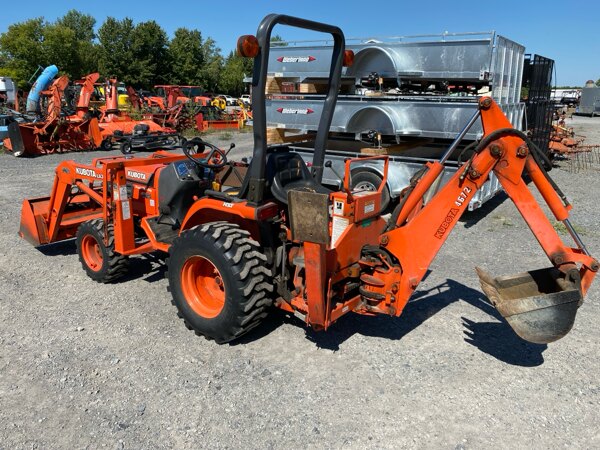 2000 KUBOTA B1700TLB