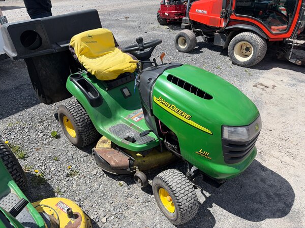 2005 JOHN DEERE L111A used for sale - photo 4
