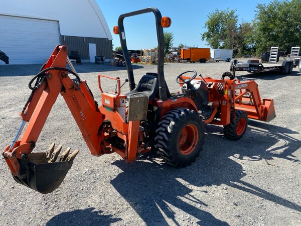 2000 KUBOTA B1700TLB