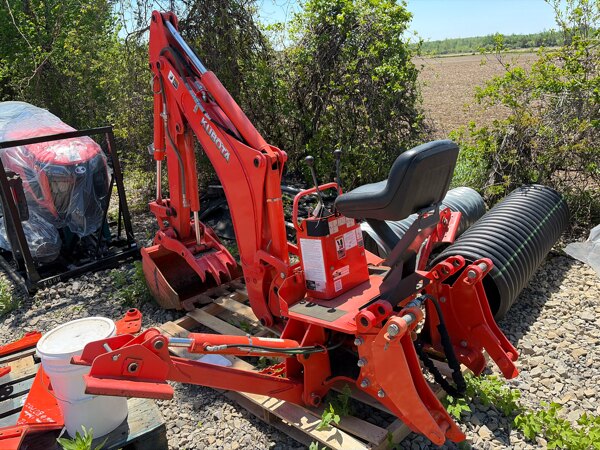2019 KUBOTA BH92 used for sale - photo 3