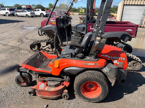 2011 KUBOTA Z222A 48 used for sale - photo 2
