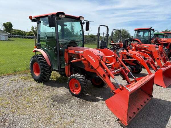 2017 KUBOTA B2650HSDC used for sale - photo 5