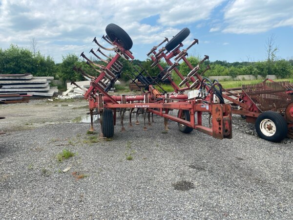 B0b13211221a4afb9abbd75444d92ea9