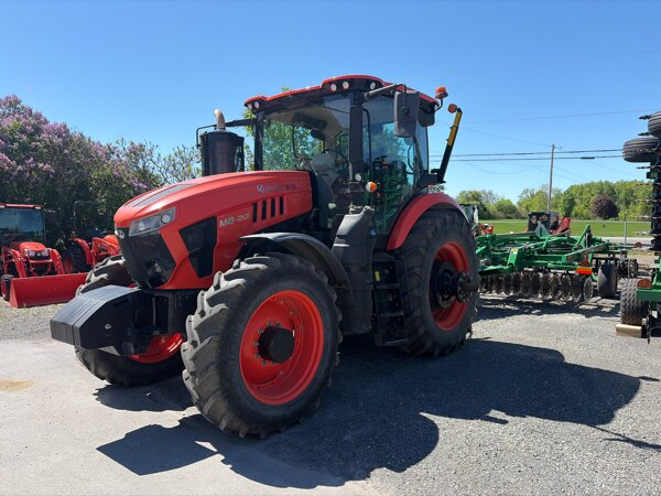 2021 KUBOTA M8 201 PS used for sale - photo 7