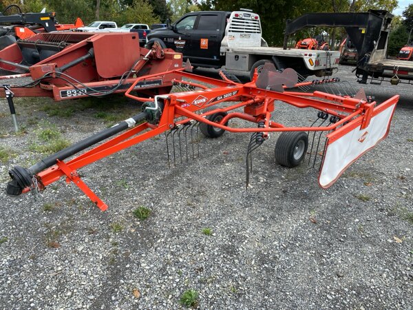 KUHN GA3200GT