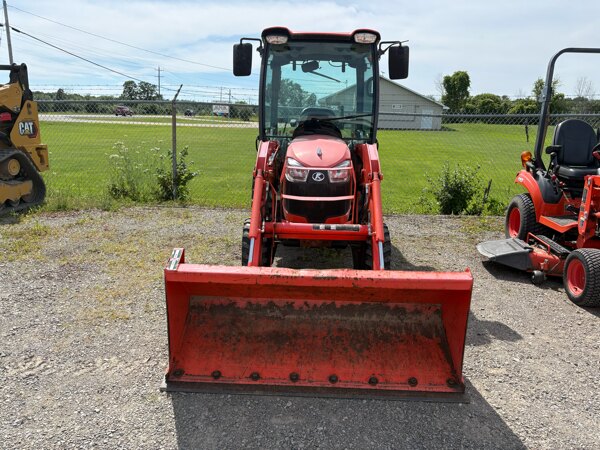 2017 KUBOTA B2650HSDC used for sale - photo 1
