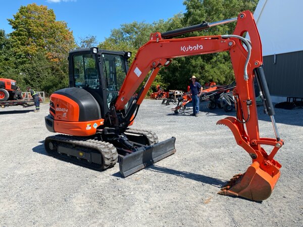 2021 KUBOTA KX040 4G