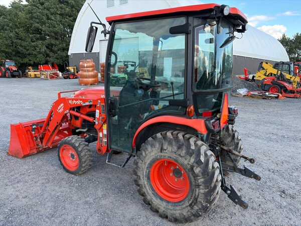 2024 KUBOTA LX2610HSDCC used for sale - photo 2