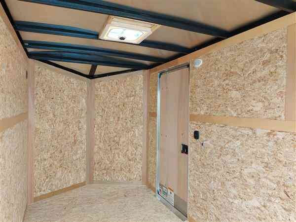 FOREST RIVER ULAFT 6X12 SINGLE AXLE BARN DOOR