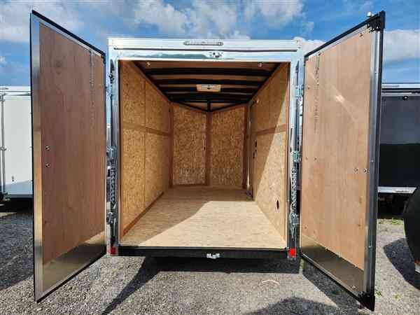 FOREST RIVER ULAFT 6X12 SINGLE AXLE BARN DOOR