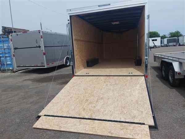 FOREST RIVER ULAFT 8.5X20 TANDEM AXLE RAMP DOOR