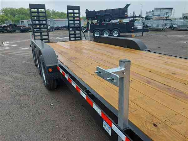 CANADA TRAILERS 7X22 21KTR EQUIPMENT/CAR HAULER TRI AXLE