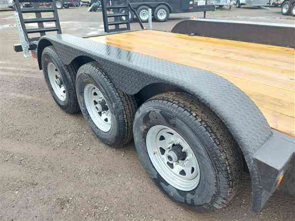 CANADA TRAILERS 7X22 21KTR EQUIPMENT/CAR HAULER TRI AXLE