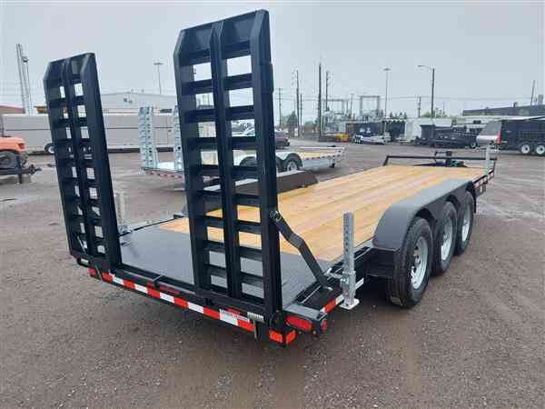 CANADA TRAILERS 7X22 21KTR EQUIPMENT/CAR HAULER TRI AXLE