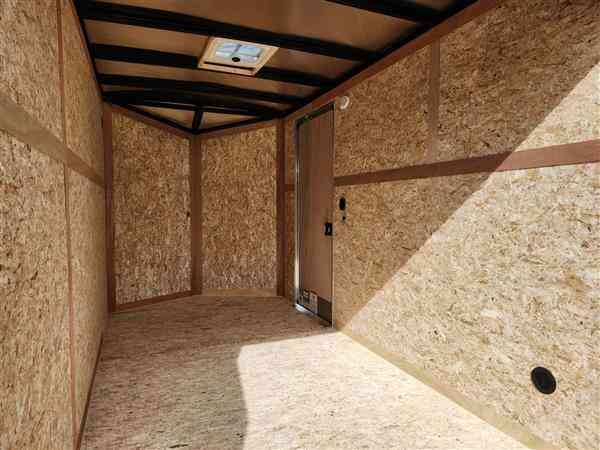 FOREST RIVER ULAFT 6X12 SINGLE AXLE BARN DOOR