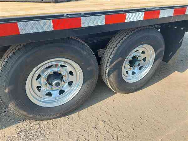 CANADA TRAILERS 8.5X20 STRAIGHT DECK TANDEM AXLE