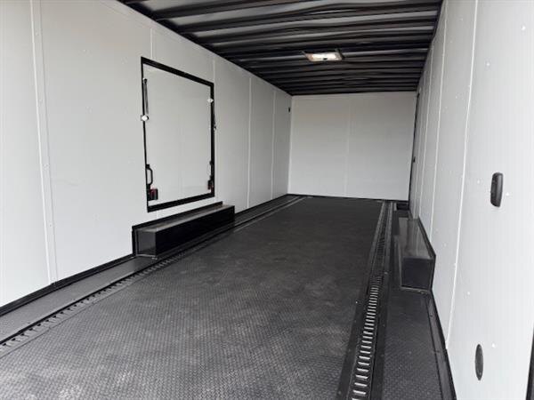 FOREST RIVER ULAFT 8.5X24 TANDEM AXLE RAMP DOOR