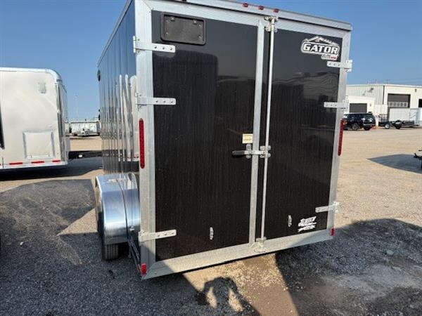 JENSEN GATOR ELITE 7X14 7K TANDEM AXLE BARN DOOR