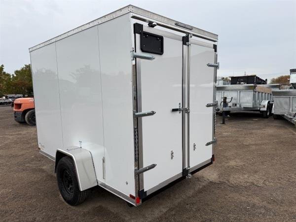 FOREST RIVER ULAFT 6X10 SINGLE AXLE BARN DOOR