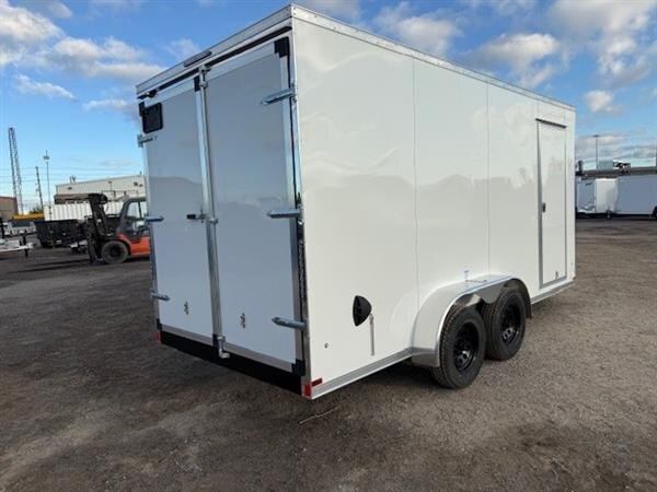 FOREST RIVER ULAFT 7X16 TANDEM AXLE BARN DOORS