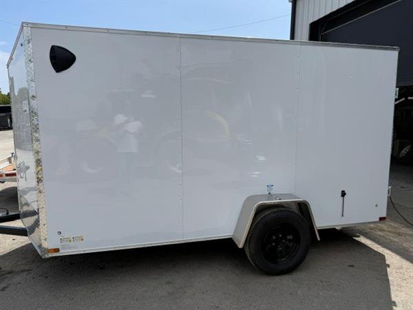 FOREST RIVER USECO 6X12 SINGLE AXLE BARN DOOR