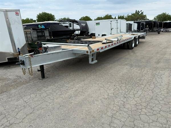 CANADA TRAILERS 102X30 DECK OVER TANDEM DUALLY (30KD)