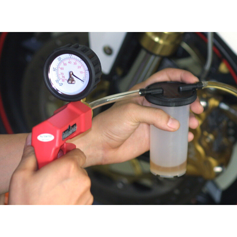 VACUUM PUMP AND BRAKE BLEEDER KIT