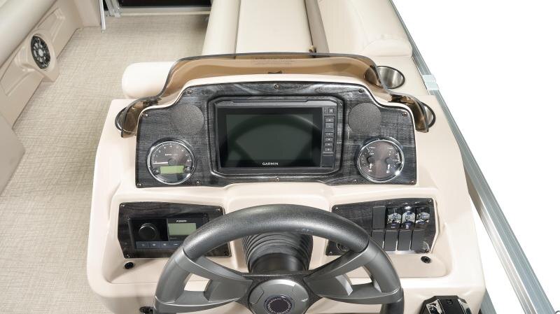 LEGEND LE CRUISE 19 2023