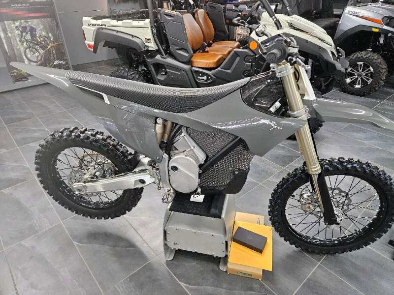 STARK VARG VARG MX 1.2 80HP 2025