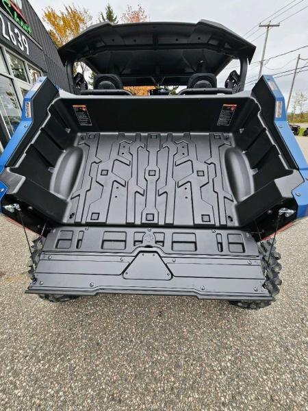 YAMAHA WOLVERINE RMAX2 1000 LIMITED 2026