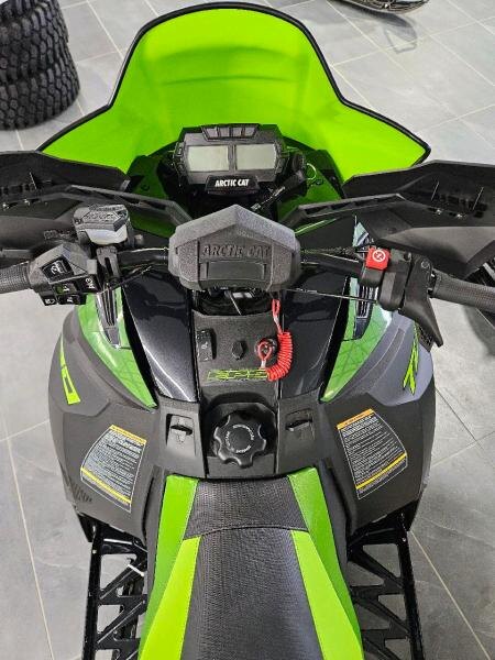 Arctic Cat ZR 9000 Thundercat ATAC EPS 137 2025