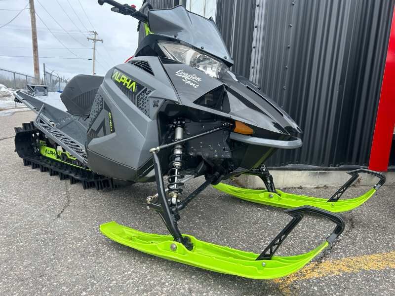 ARCTIC CAT M8000 154 ALPHA UN 2020