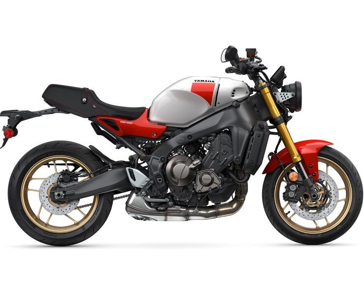 YAMAHA XSR900 2026